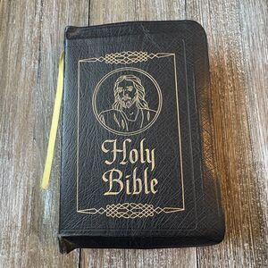 Vintage The Holy Bible Golden Book Edition 1950 Illustrated King James Leather